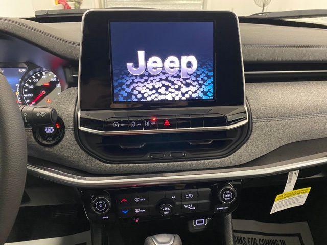 new 2025 Jeep Compass car, priced at $27,877