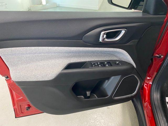 new 2025 Jeep Compass car, priced at $27,877