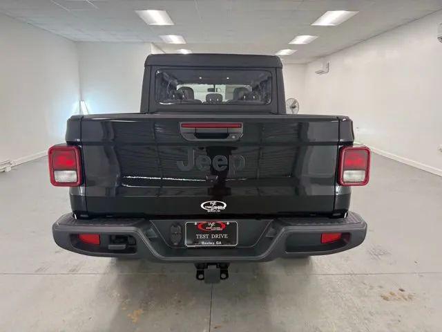 new 2026 Jeep Gladiator car, priced at $39,378