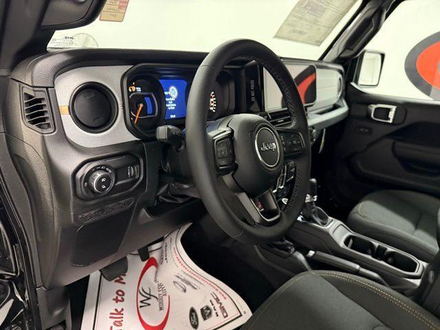 new 2025 Jeep Gladiator car, priced at $50,218