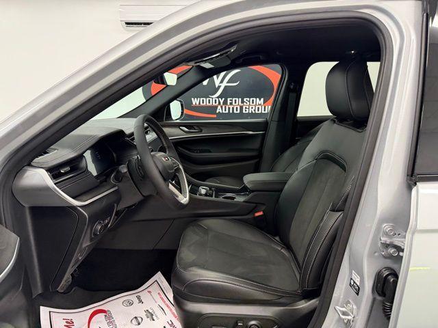 new 2026 Jeep Grand Cherokee car, priced at $45,757