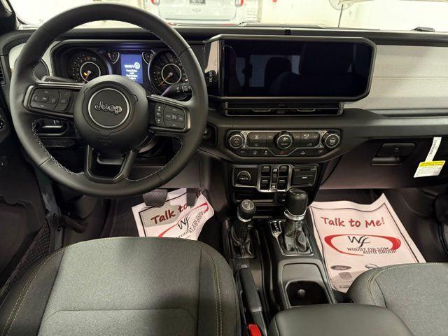 new 2025 Jeep Gladiator car, priced at $43,273