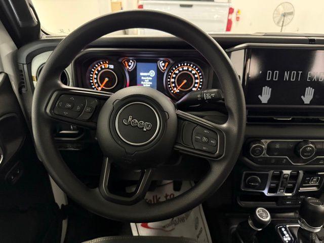 new 2026 Jeep Gladiator car, priced at $43,461