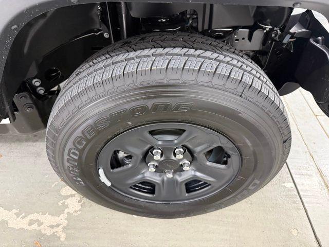 new 2026 Jeep Gladiator car, priced at $43,461