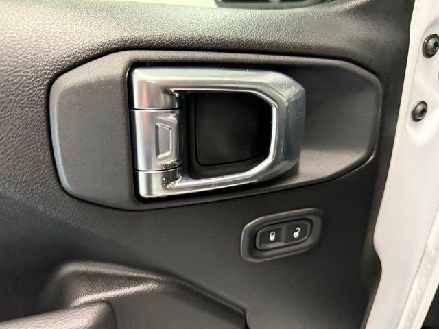 new 2026 Jeep Gladiator car, priced at $43,461