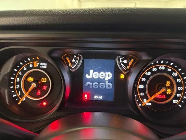 new 2026 Jeep Gladiator car, priced at $39,378