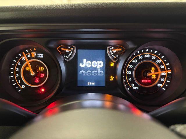 new 2026 Jeep Gladiator car, priced at $46,727