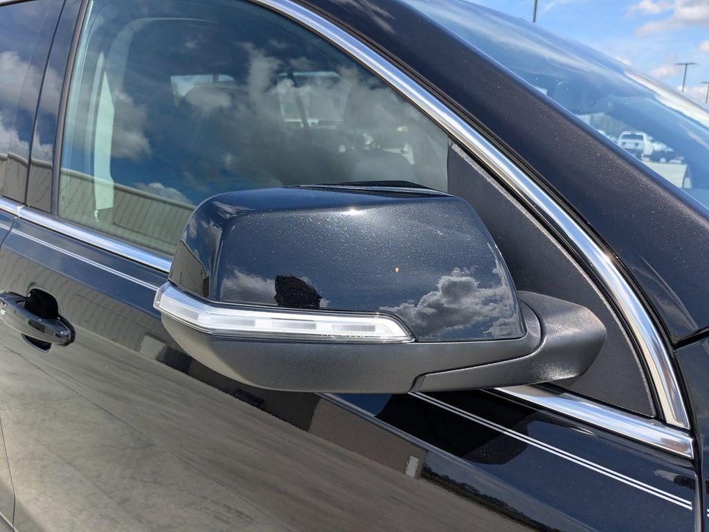 used 2023 GMC Acadia car