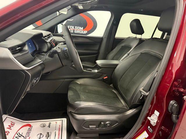 used 2025 Jeep Grand Cherokee L car, priced at $37,988