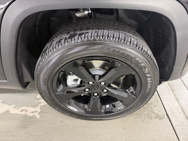 new 2025 Jeep Grand Cherokee L car, priced at $45,344