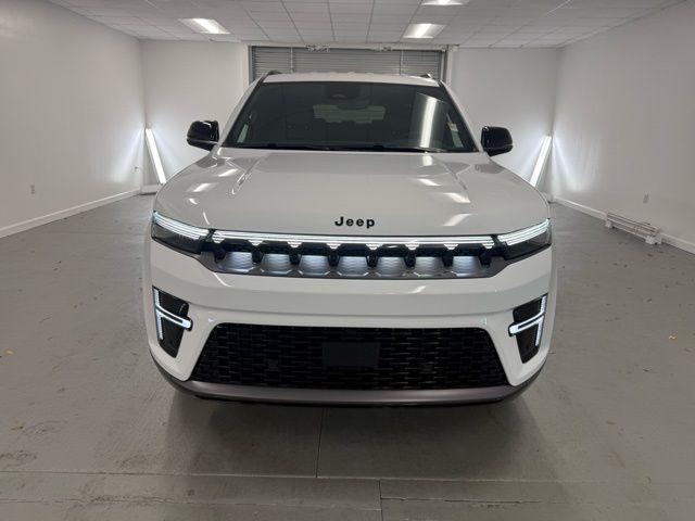 new 2026 Jeep Grand Wagoneer L car