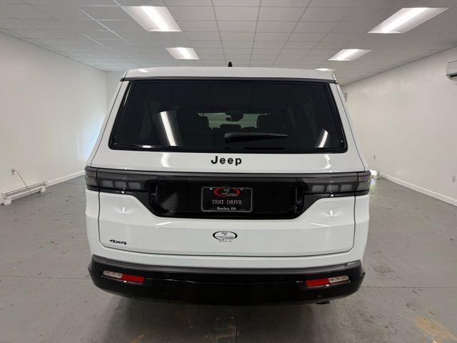 new 2026 Jeep Grand Wagoneer L car