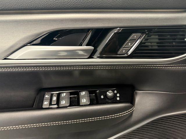 new 2026 Jeep Grand Wagoneer L car