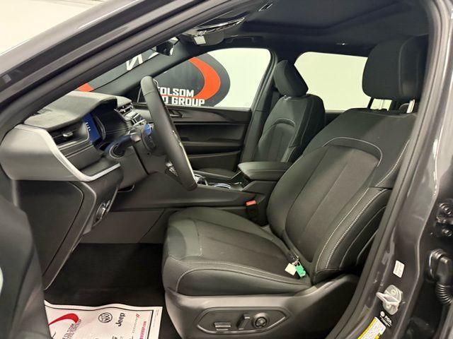 new 2026 Jeep Grand Cherokee L car