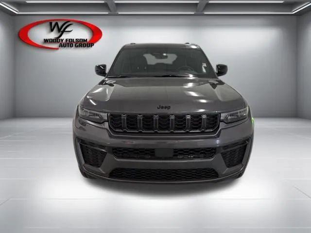 new 2026 Jeep Grand Cherokee car, priced at $47,450