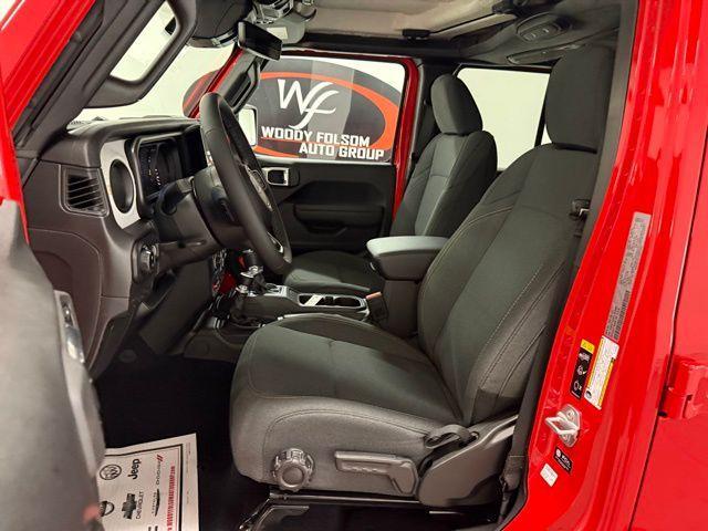 new 2026 Jeep Gladiator car, priced at $52,852