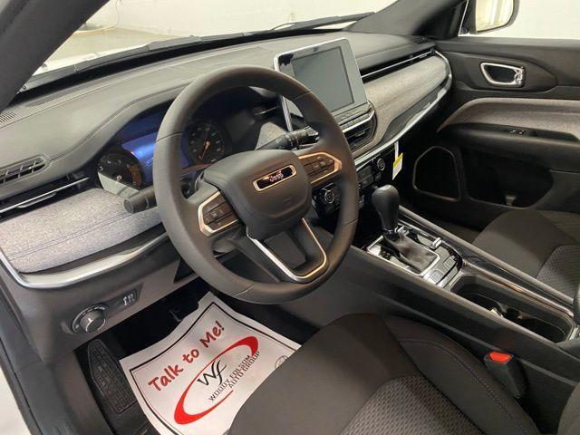 new 2025 Jeep Compass car, priced at $27,329