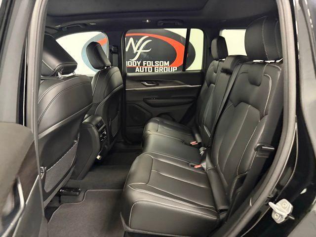 new 2025 Jeep Grand Cherokee car, priced at $48,343