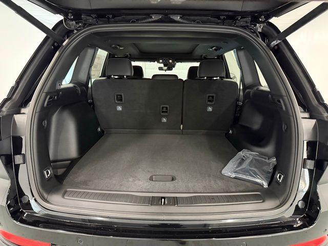 new 2025 Jeep Grand Cherokee car, priced at $48,343