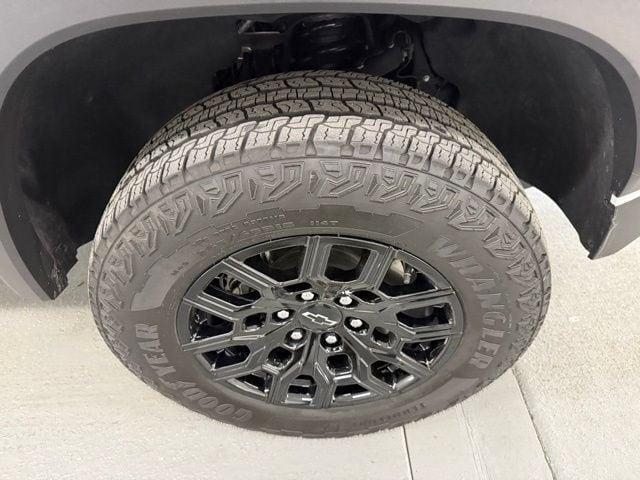 used 2024 Chevrolet Colorado car, priced at $38,968