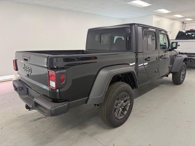 new 2026 Jeep Gladiator car, priced at $49,468