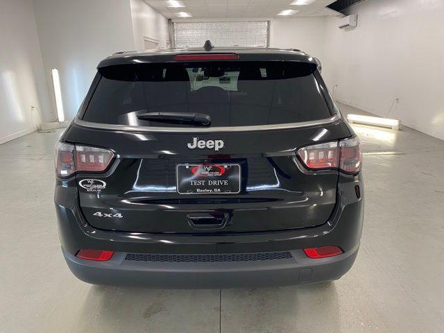 new 2025 Jeep Compass car, priced at $27,877