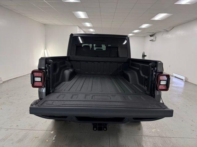 new 2026 Jeep Gladiator car, priced at $51,966