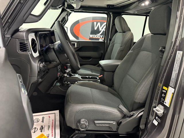 new 2026 Jeep Gladiator car, priced at $51,966