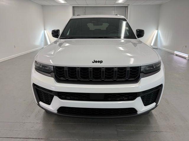 new 2026 Jeep Grand Cherokee car, priced at $46,285