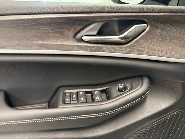 new 2026 Jeep Grand Cherokee car, priced at $46,285