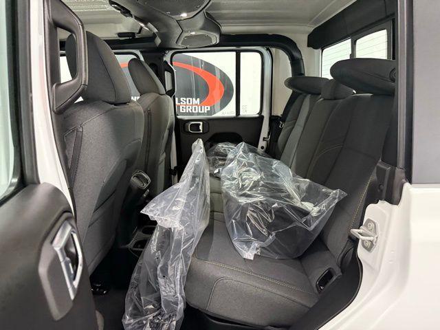 new 2026 Jeep Gladiator car