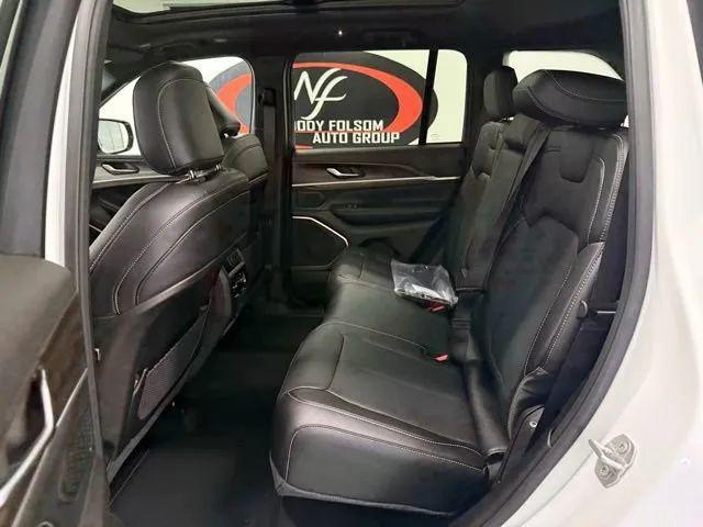 new 2026 Jeep Grand Cherokee car, priced at $54,905