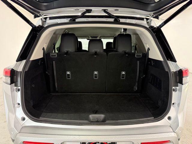 used 2025 Nissan Pathfinder car, priced at $38,500