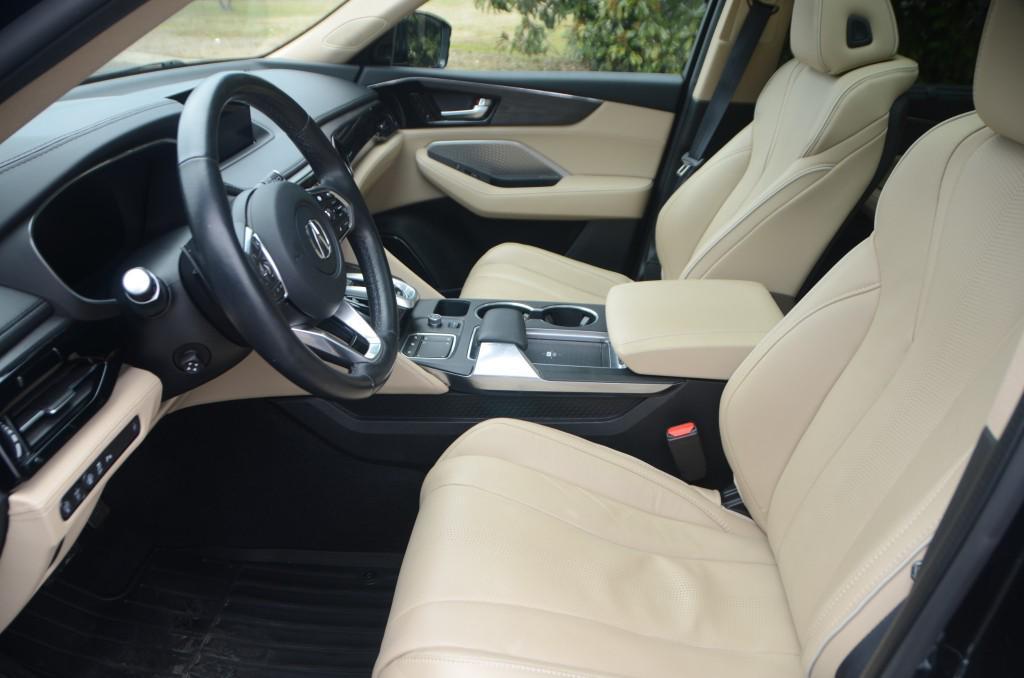 used 2023 Acura MDX car, priced at $40,990