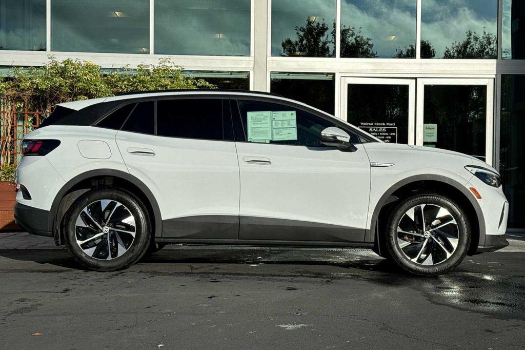 used 2022 Volkswagen ID.4 car, priced at $17,499