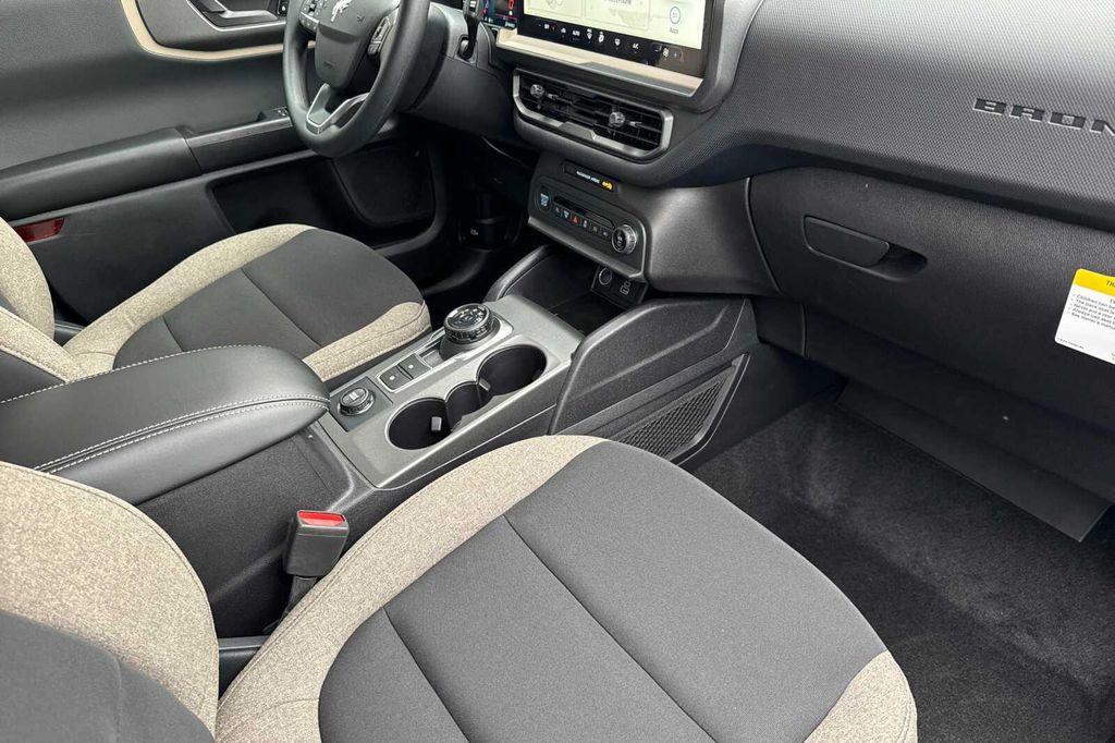 new 2025 Ford Bronco Sport car, priced at $33,385