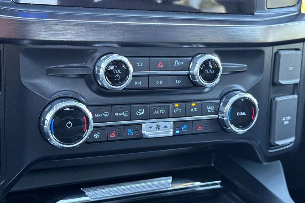 new 2025 Ford F-250 car, priced at $86,674