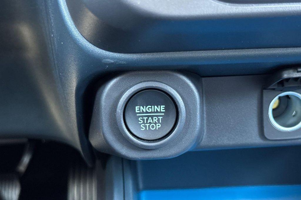 new 2025 Ford Maverick car, priced at $34,509