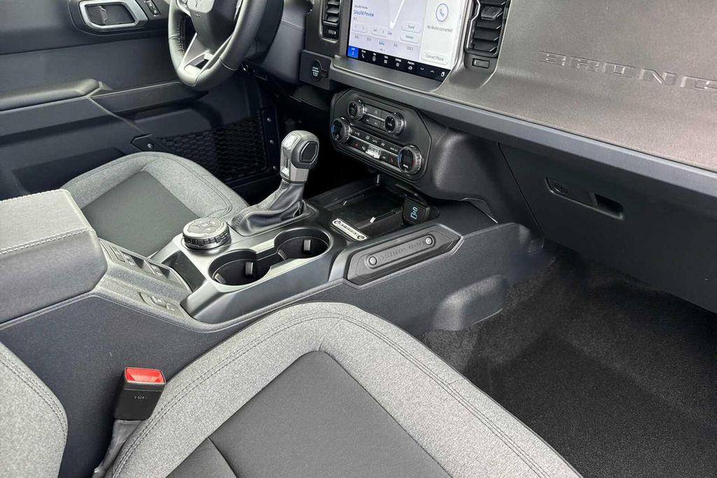 new 2025 Ford Bronco car, priced at $47,970