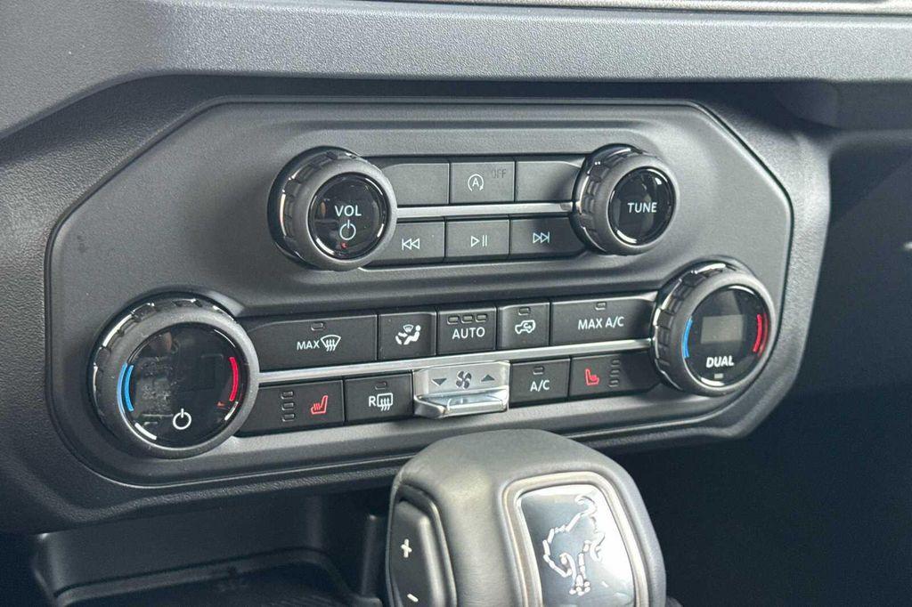 new 2025 Ford Bronco car, priced at $47,970