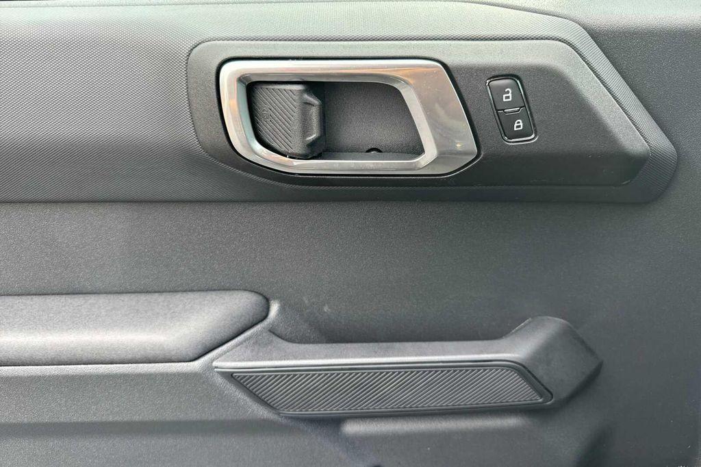 new 2025 Ford Bronco car, priced at $47,970