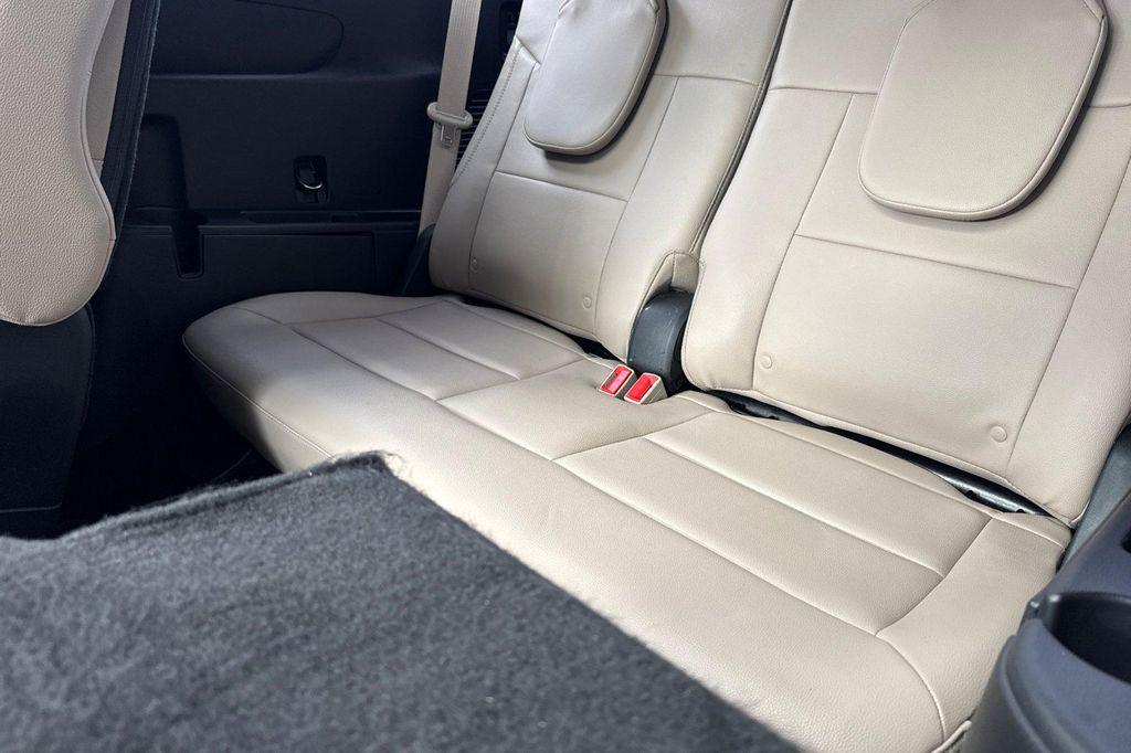 used 2021 Ford Explorer car, priced at $24,083
