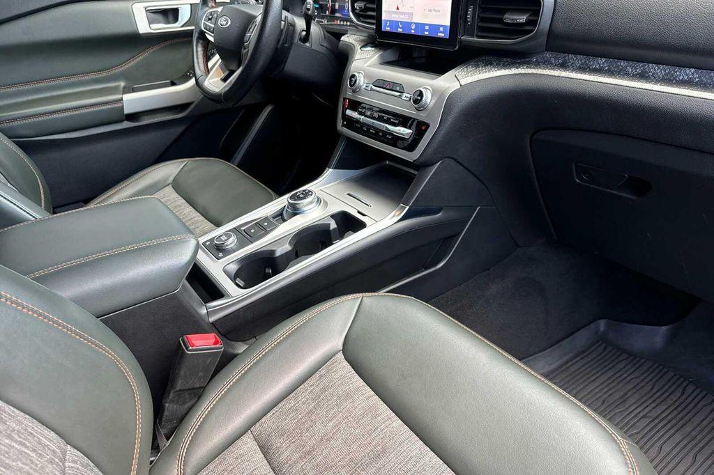 used 2022 Ford Explorer car, priced at $30,999