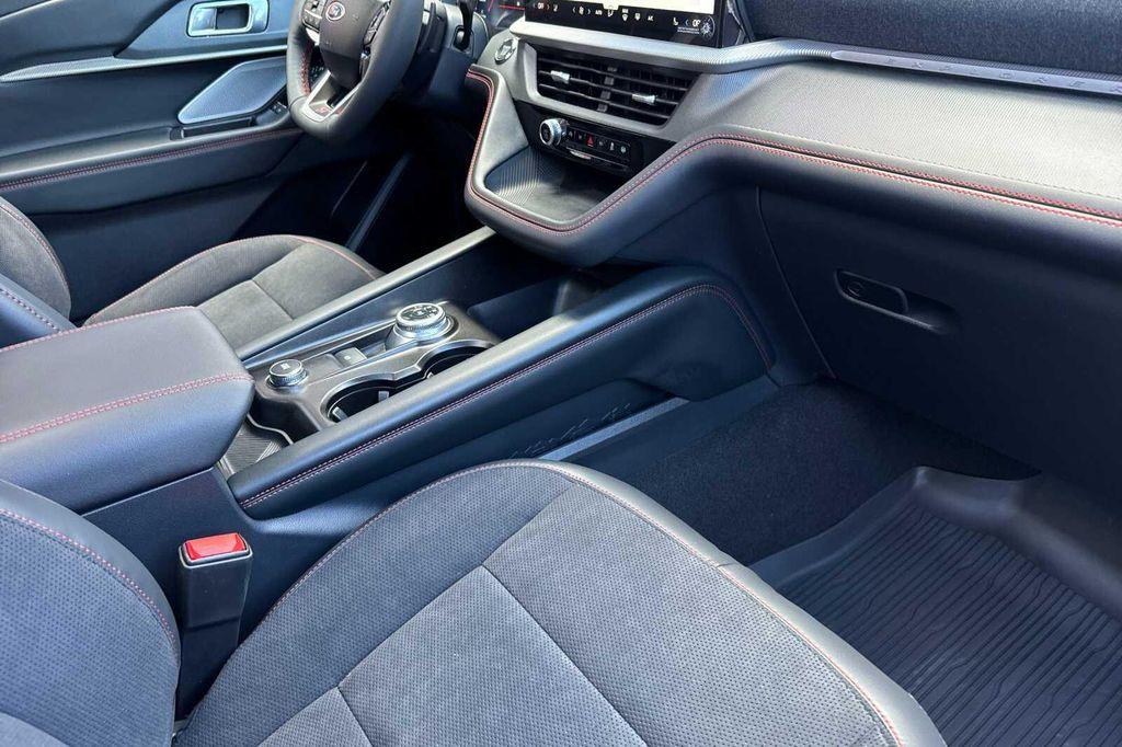 new 2026 Ford Explorer car, priced at $64,285
