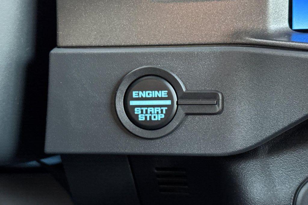 new 2025 Ford Bronco car, priced at $48,965