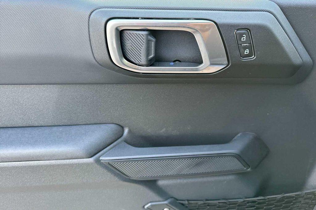 new 2025 Ford Bronco car, priced at $48,965