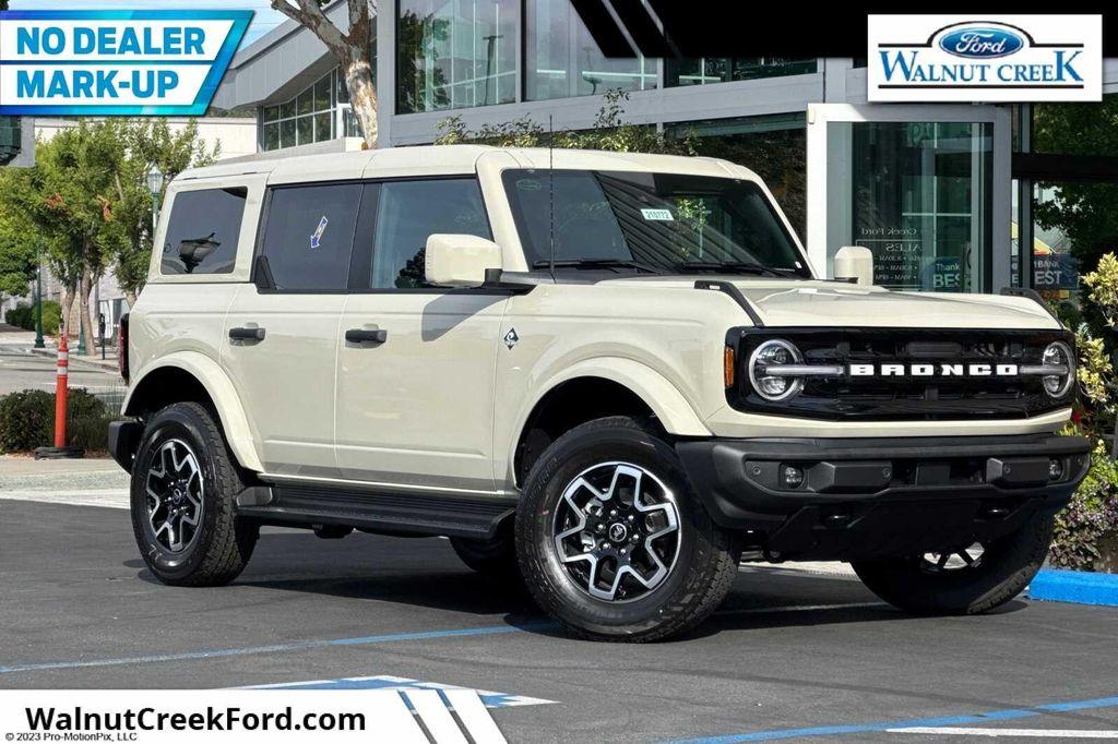 new 2026 Ford Bronco car, priced at $59,690