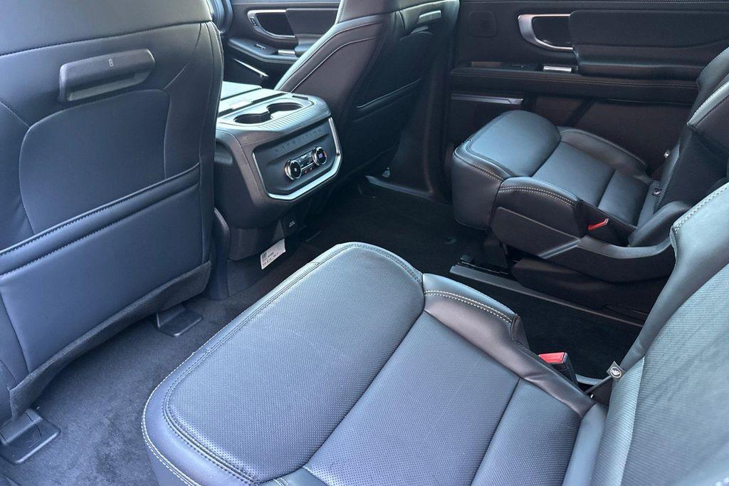 new 2027 Ford Expedition Max car, priced at $91,867