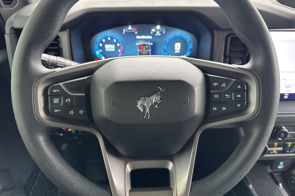 new 2025 Ford Bronco car, priced at $42,080