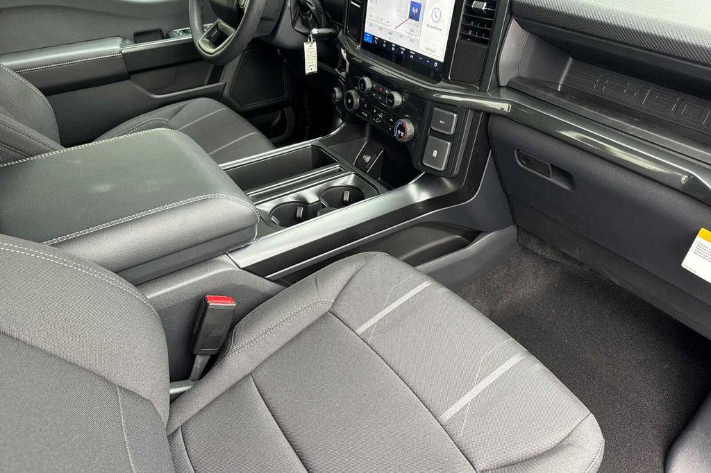 new 2026 Ford F-150 car, priced at $44,462